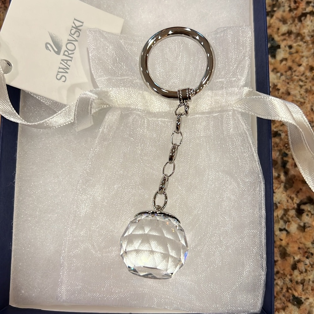 Swarovski NEW Silver Keychain with Crystal Charm - Picture 3 of 4